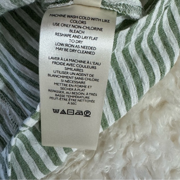 ANTHROPOLOGIE Pilcro Sybil Ruffle Sleeve Blouse Flowy Tiered Sleeve Tie Back S - Picture 7 of 10